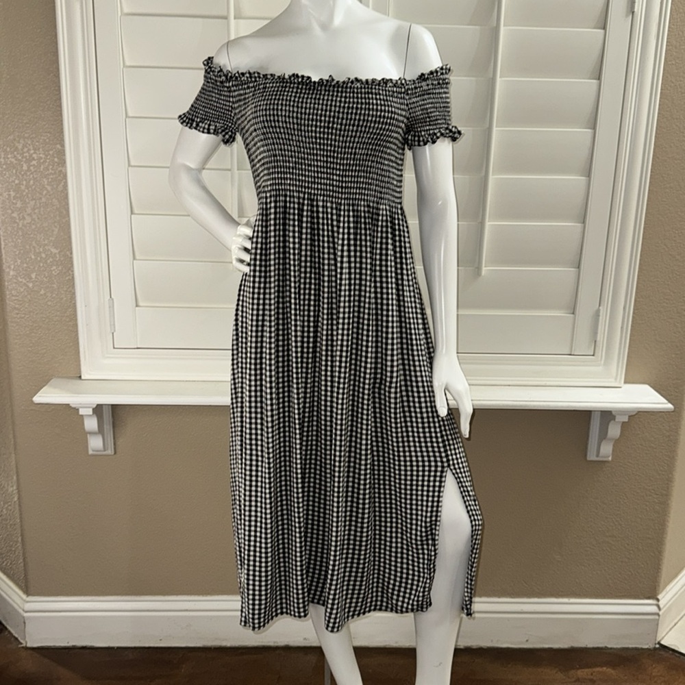 BARDOT Cindy Gingham Off the Shoulder Midi Dress